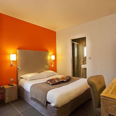 Hotel Douglas Puteaux Luaran gambar