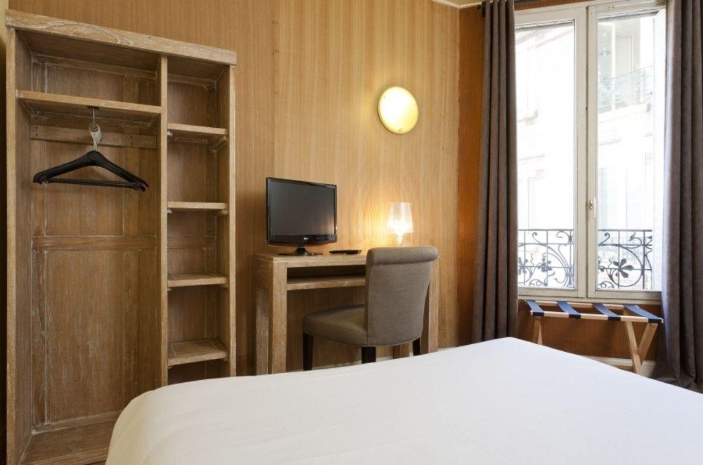 Hotel Douglas Puteaux Luaran gambar