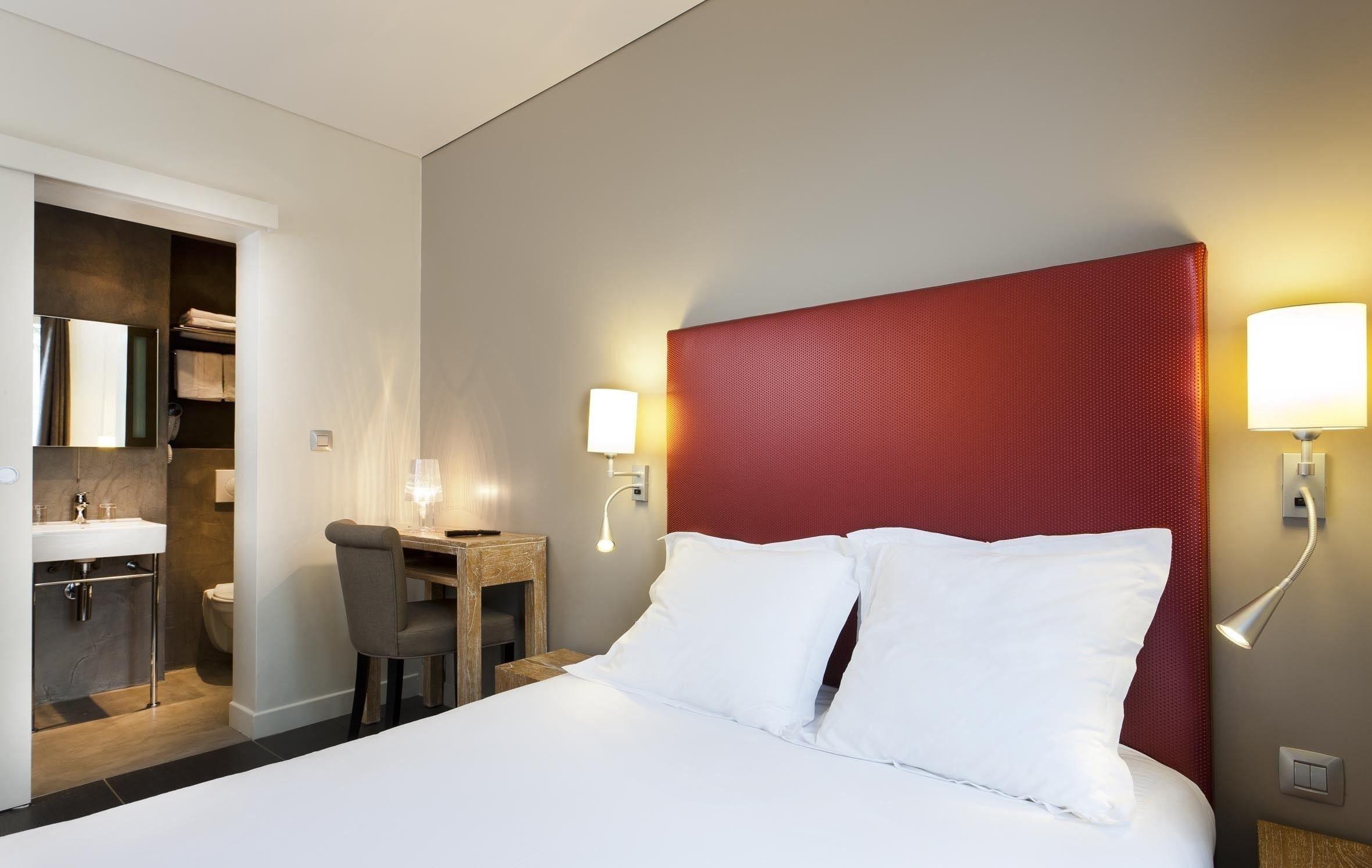Hotel Douglas Puteaux Luaran gambar