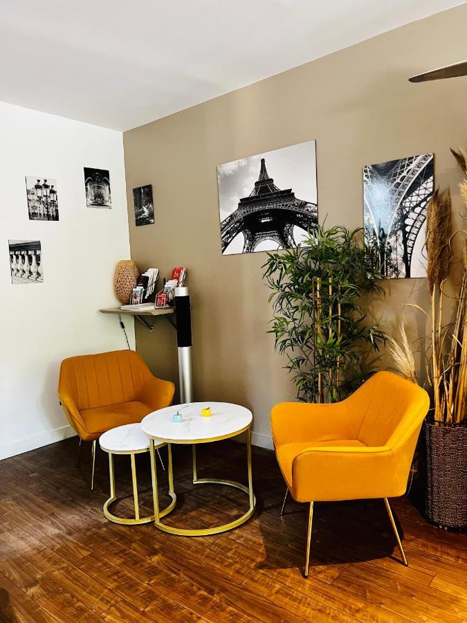 Hotel Douglas Puteaux Luaran gambar