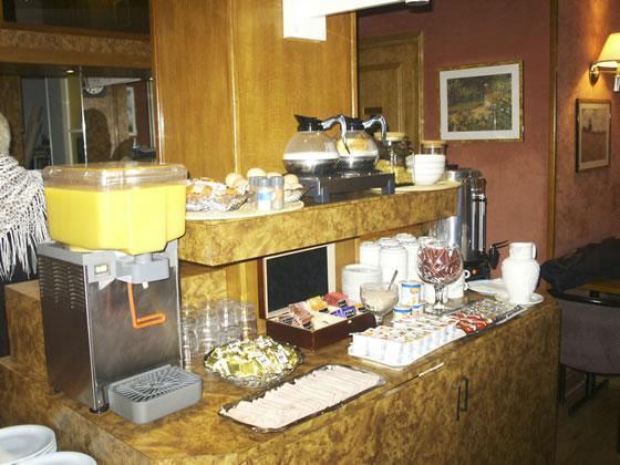 Hotel Douglas Puteaux Restoran gambar
