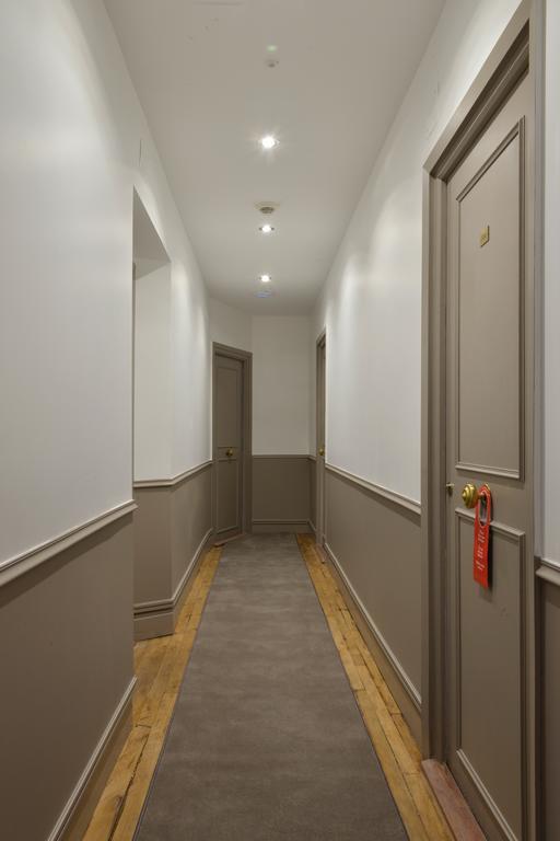 Hotel Douglas Puteaux Luaran gambar