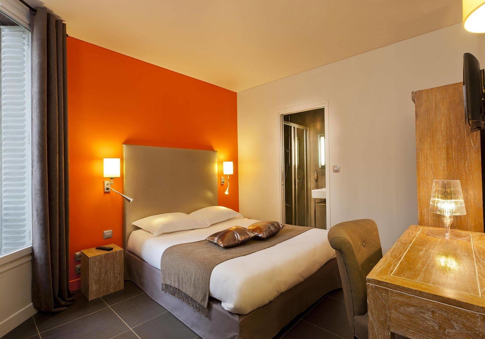 Hotel Douglas Puteaux Luaran gambar